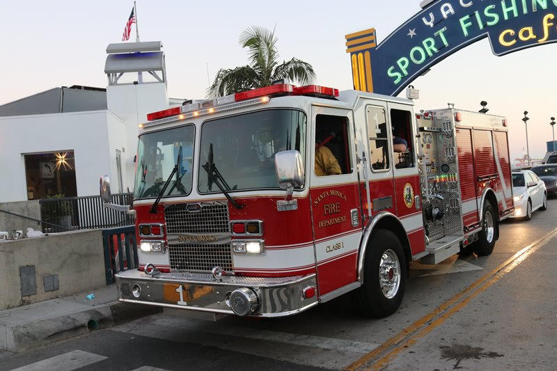 Shreveport, LA – Fire Captain Injured in Fire Truck Crash on Morrow St & Jewella Ave