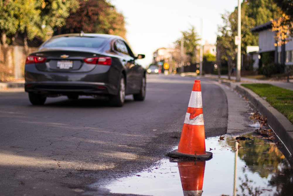 New Orleans, LA – NOPD Investigating Injury Crash on I-10 at Claiborne Ave