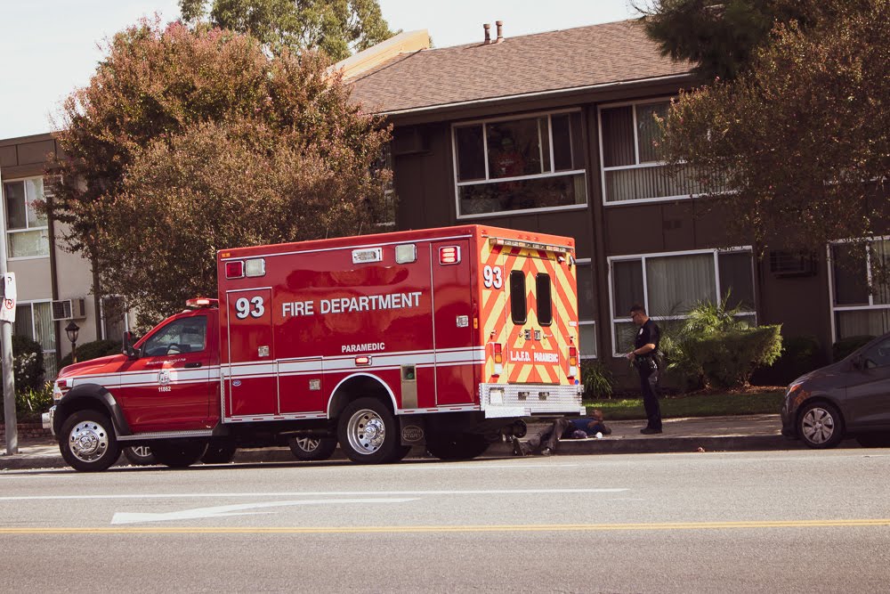 New Orleans, LA – US-90 at Convention Center Blvd Site of Car Accident With Injuries